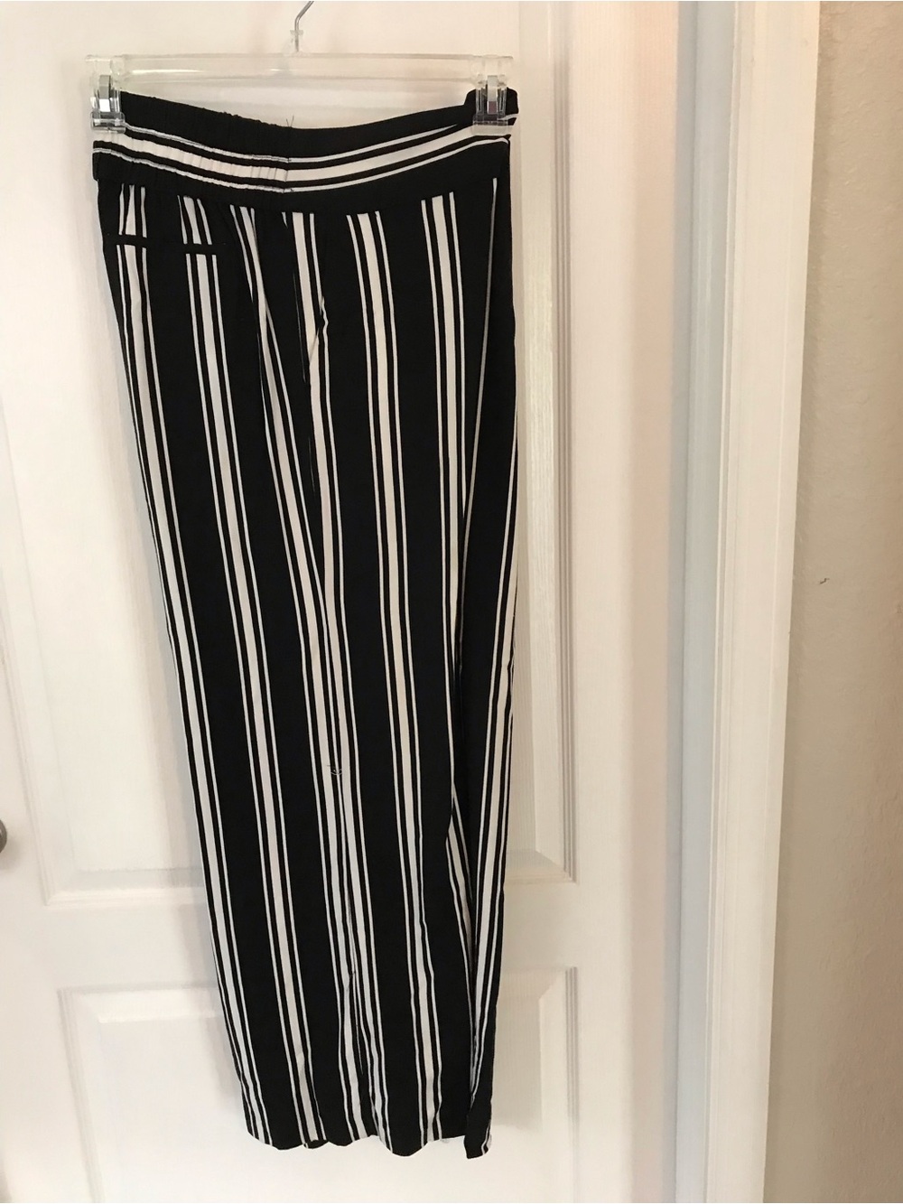 Adrienne Vittadini Black & White Vertical Stripe Palazzo Wide Leg Pants, Sz 8